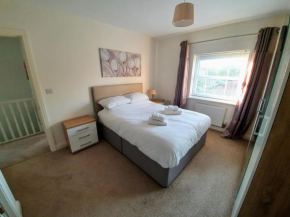 Beverley Central Townhouse Free Parking Sleeps 8